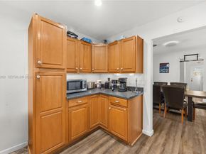 227 SW 13th Ave, Boynton Beach FL 33435