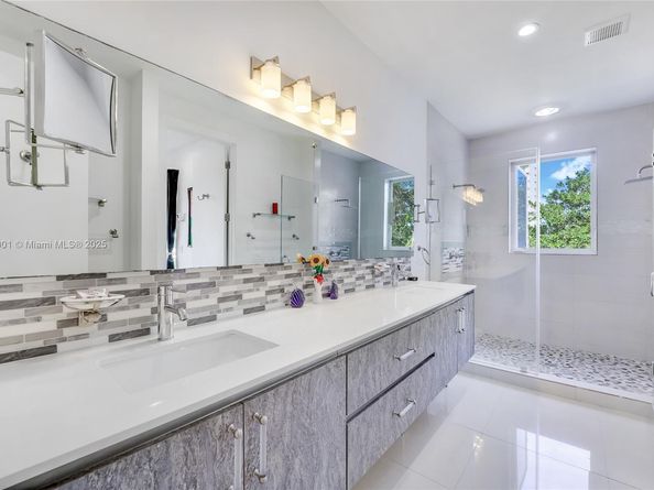 2943 SW 23rd St, Miami FL 33145