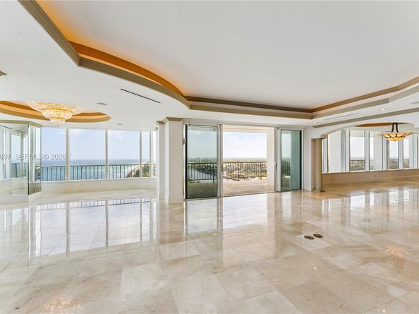 1021 Hillsboro Mile RG, Hillsboro Beach FL 33062