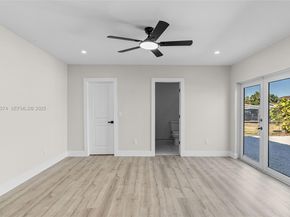 832 NW 171st Ter, Miami Gardens FL 33169