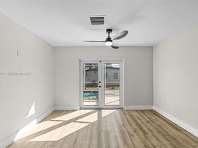 832 NW 171st Ter, Miami Gardens FL 33169