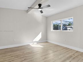 832 NW 171st Ter, Miami Gardens FL 33169