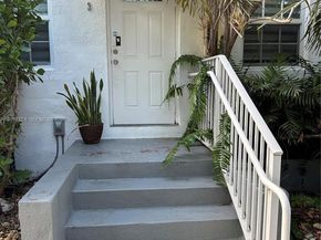 8401 Crespi Blvd 3, Miami Beach FL 33141