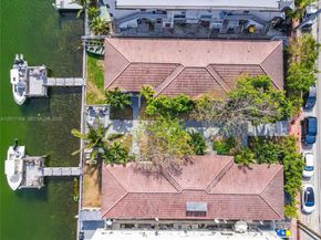 8401 Crespi Blvd 3, Miami Beach FL 33141