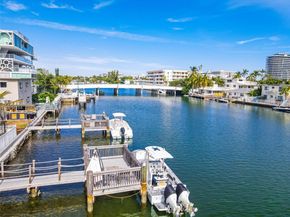 8401 Crespi Blvd 3, Miami Beach FL 33141