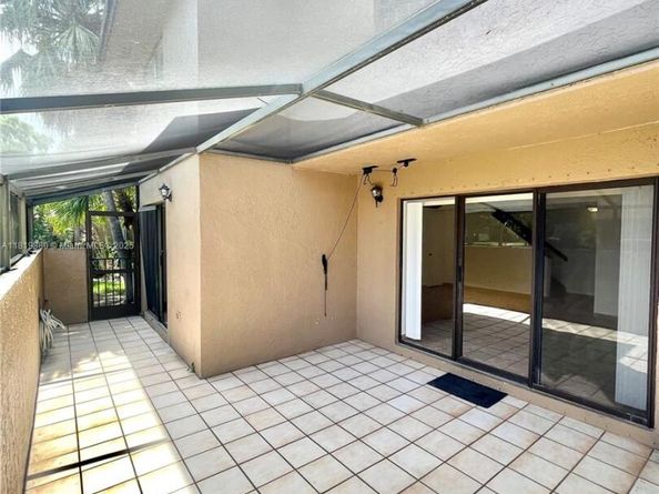 3814 NW 23rd Ct, Coconut Creek FL 33066