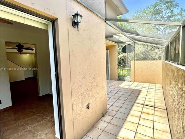 3814 NW 23rd Ct, Coconut Creek FL 33066