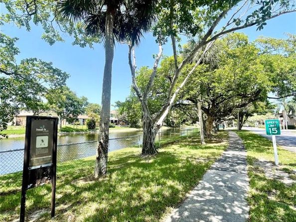 3814 NW 23rd Ct, Coconut Creek FL 33066