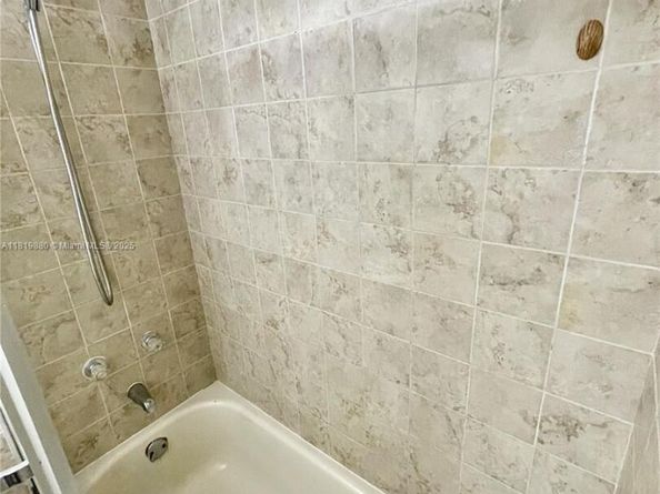 3814 NW 23rd Ct, Coconut Creek FL 33066