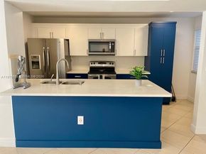 9782 NW 46th Ter 131, Doral FL 33178