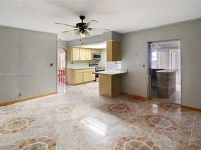 3241 NW 40th St, Lauderdale Lakes FL 33309