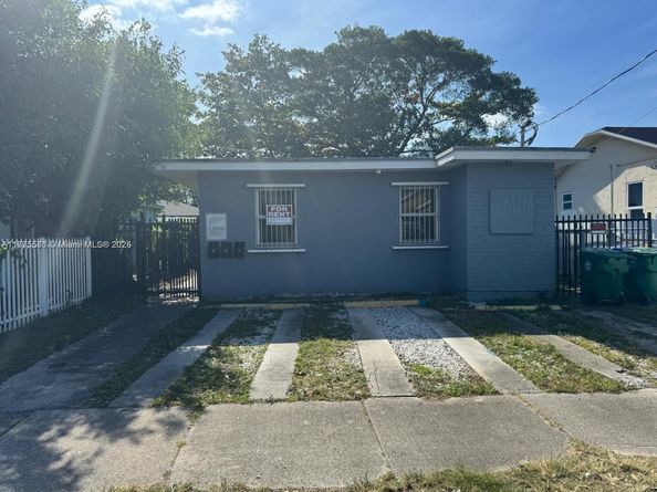 1620 NW 64th St, Miami FL 33147