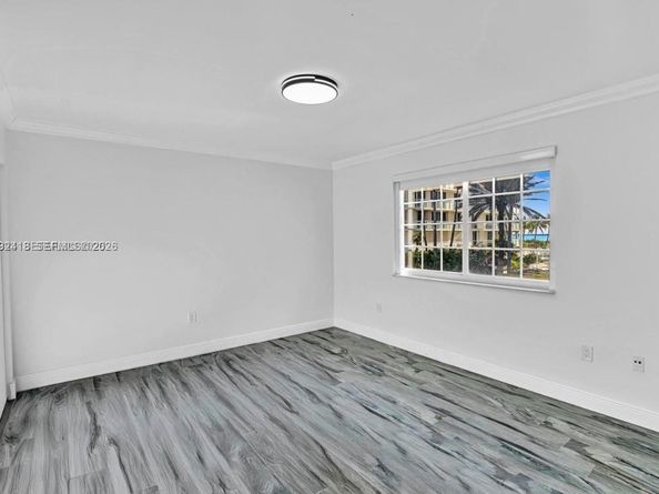 8900 Collins Ave 304, Surfside FL 33154