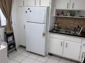 18555 NE 14th Ave 618, Miami FL 33179