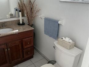18555 NE 14th Ave 618, Miami FL 33179