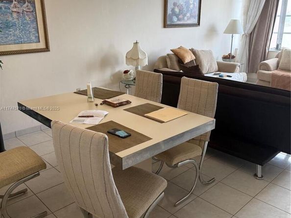 18555 NE 14th Ave 618, Miami FL 33179