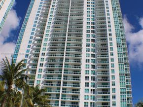 951 Brickell Ave, Miami FL 33131