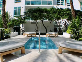 951 Brickell Ave, Miami FL 33131