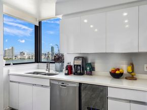 1000 Venetian Way 1403, Miami FL 33139