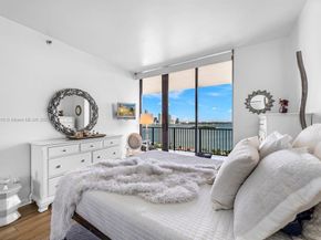 1000 Venetian Way 1403, Miami FL 33139