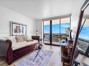 1000 Venetian Way 1403, Miami FL 33139