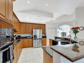 5957 NW 125th Ave, Coral Springs FL 33076