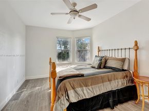 5957 NW 125th Ave, Coral Springs FL 33076