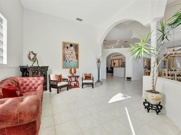 5957 NW 125th Ave, Coral Springs FL 33076