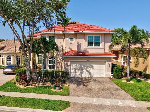 5957 NW 125th Ave, Coral Springs FL 33076
