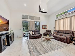 5957 NW 125th Ave, Coral Springs FL 33076