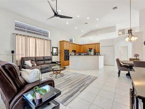 5957 NW 125th Ave, Coral Springs FL 33076