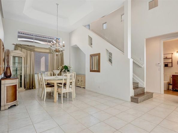 5957 NW 125th Ave, Coral Springs FL 33076