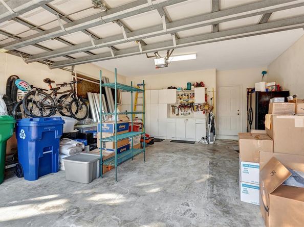 5957 NW 125th Ave, Coral Springs FL 33076
