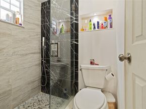 5720 SW Cypress Dr, Dania Beach FL 33312