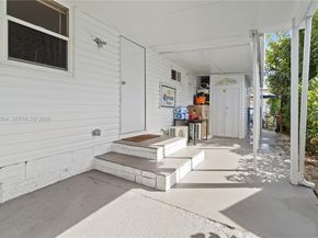 5720 SW Cypress Dr, Dania Beach FL 33312