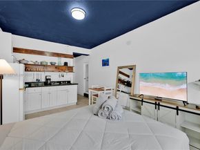 255 W 24th St 302, Miami Beach FL 33140