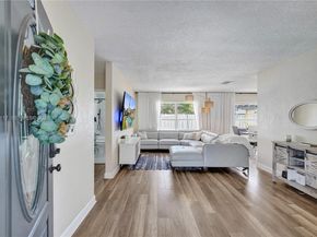 7511 NW 41st St, Coral Springs FL 33065
