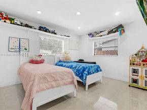 1820 N 27th Ave, Hollywood FL 33020