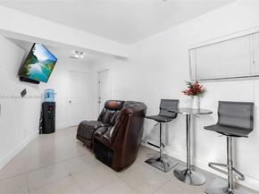 1820 N 27th Ave, Hollywood FL 33020