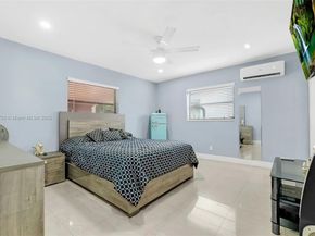 1820 N 27th Ave, Hollywood FL 33020