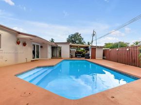 1820 N 27th Ave, Hollywood FL 33020