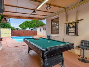 1820 N 27th Ave, Hollywood FL 33020