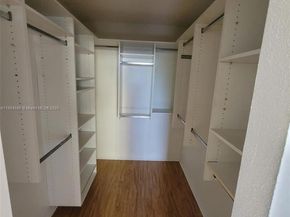 16400 NE 17th Ave 206, North Miami Beach FL 33162