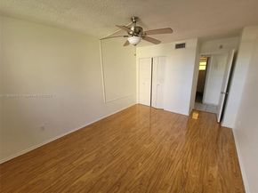 16400 NE 17th Ave 206, North Miami Beach FL 33162