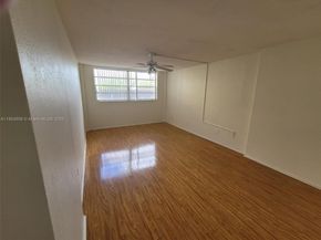 16400 NE 17th Ave 206, North Miami Beach FL 33162