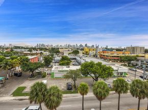 Undisclosed Address #A11627046, Miami FL 33125