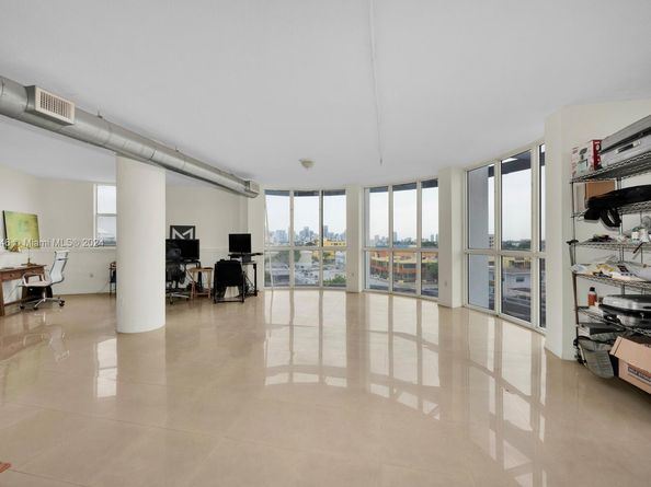 Undisclosed Address #A11627046, Miami FL 33125