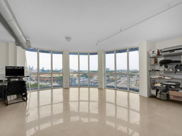 Undisclosed Address #A11627046, Miami FL 33125