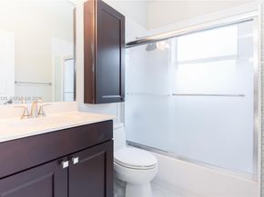 10773 NW 73 Ter, Doral FL 33178