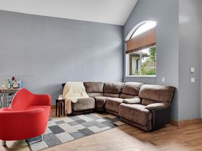 1861 SE 19th Ave, Homestead FL 33035